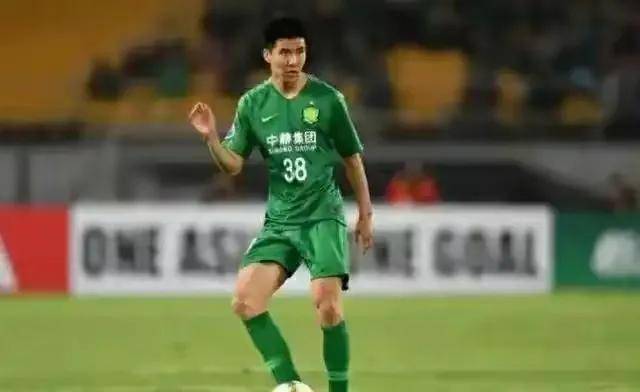 阿尔艾因俱乐部球员退役宣布离队