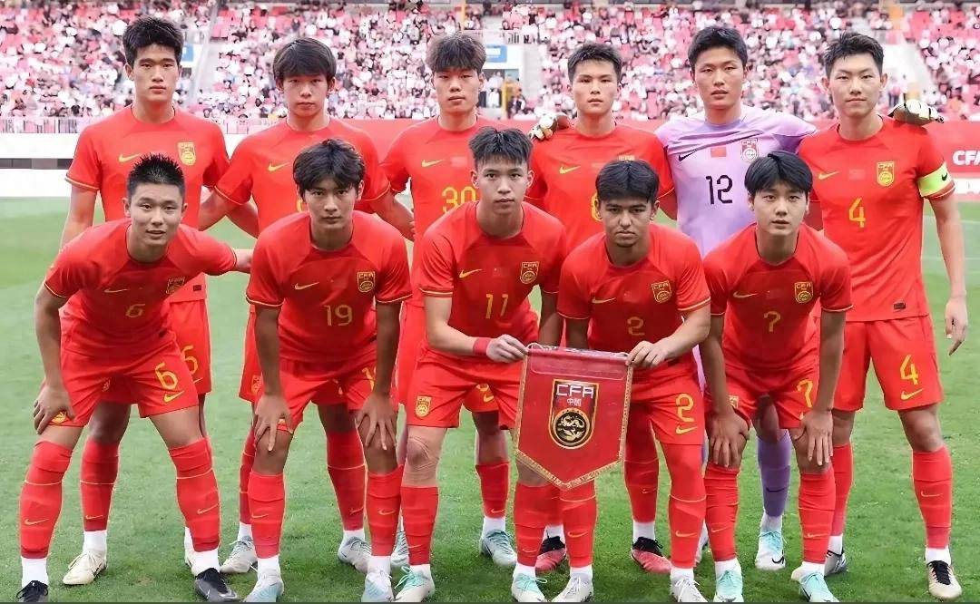 包含亚洲足球锦标赛男女组决赛圆满落幕，中国队夺冠的词条